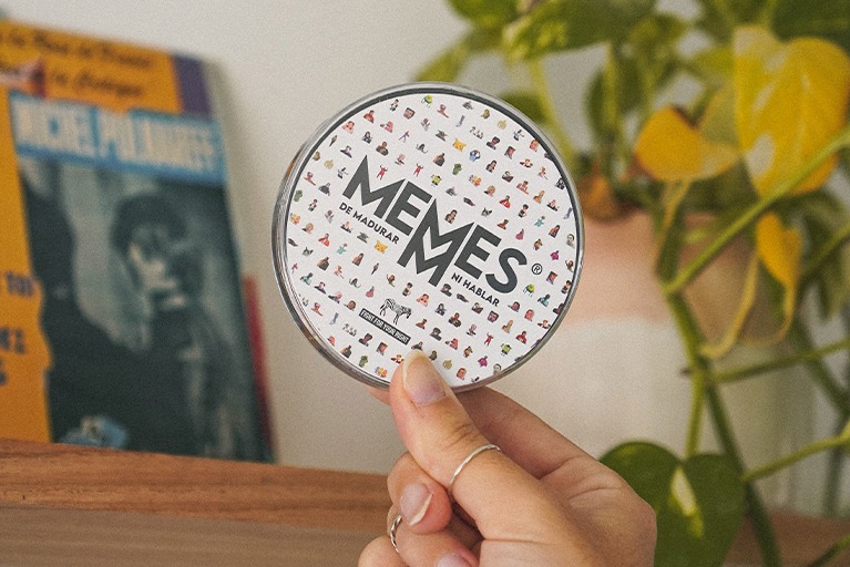 Juego de Mesa "Memmes"
